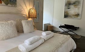 Enchanting Self-Catering Villa With Queen Bed At Bokmakierie Villas